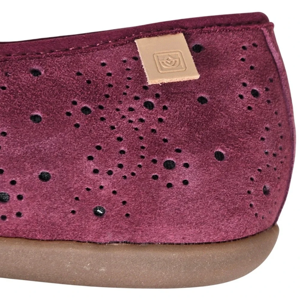 Spenco women suede